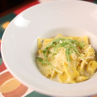 Pasta s 4 vrste sira