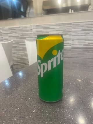 Sprite in lattina