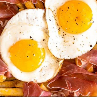 Huevos Estrellados De La Casa Con Jamón pais 