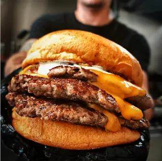 Oltre Triple Smash