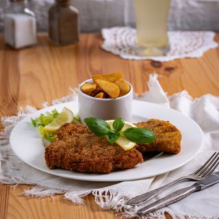 Ryba XL, talarki ziemniaczane, surówka