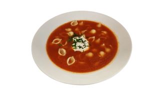 Pomidorowa z makaronem lub ryżem