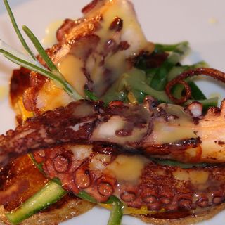 64. Pulpo a la brasa