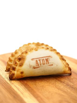 Empanada Gourmet De Atún