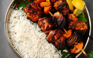 Szaszłyk z kurczaka BBQ duży ryz