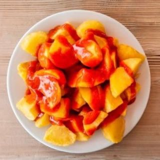 Patatas Con Salsa Brava