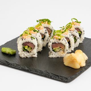 Spicy tuna roll