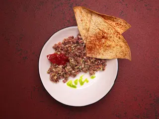 Тартар із в'яленої качки