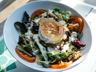 ENSALADA DE QUESOS
