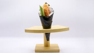 570. Temaki sake - 1 pezzo