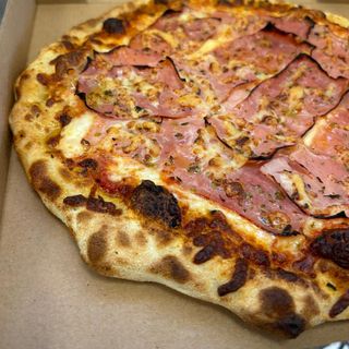 Pizza Prosciutto Grande