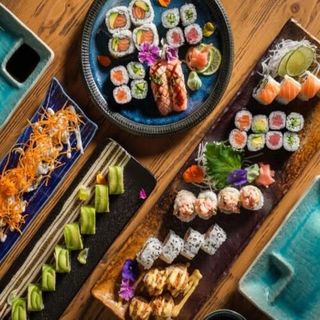 Sushi Box Tamaño L (40 Piezas.)