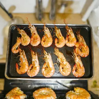 55. Langostinos A La Plancha