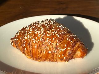 Круасан «Волинський Чеддер» (70g)