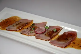 Carpaccio tonno scottato