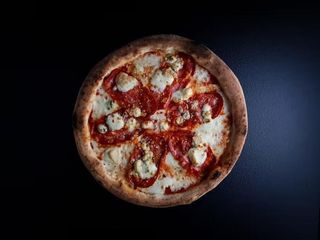 Pizza Quattro Formaggi a Diavola