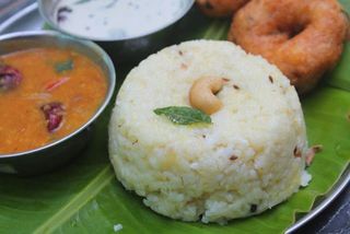 Pongal (250g) + Medhu Vada (1 ud)