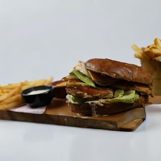 La Déliciosa Burger