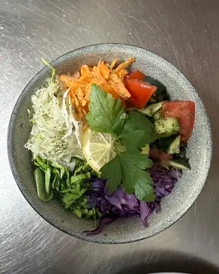 Sezonska salata