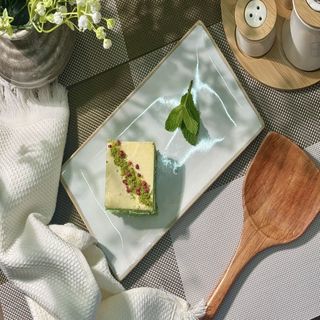 Пирожное Фисташка Малина 150 гр