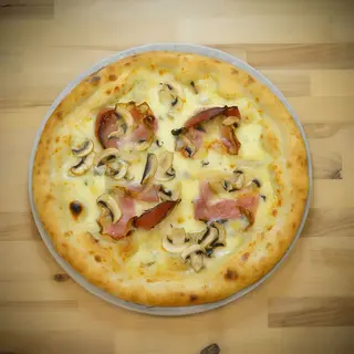 Pizza Blanca Tirolese
