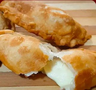 Menù empanadas queso