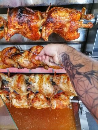 Pollo Entero Asado A La Sidra