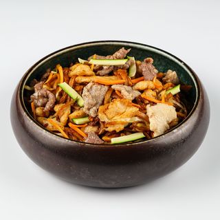 Rezanci s 3 vrste mesa i povrćem(mala porcija)+ spring rolls s povrćem