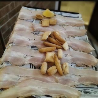 Papelón De Chicharrones De Cádiz (Ración)