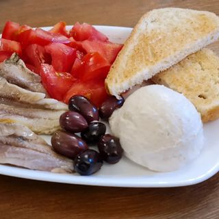 Узо мезе (350г)