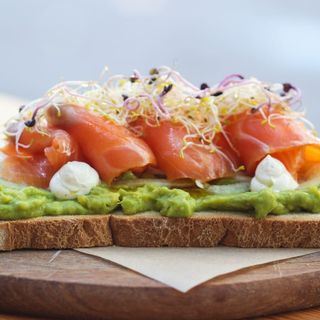 Tost. El Salmón