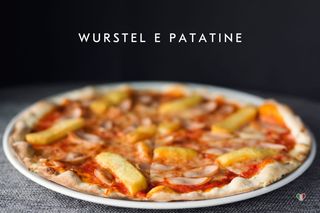 Pizza Wurstel e patatine