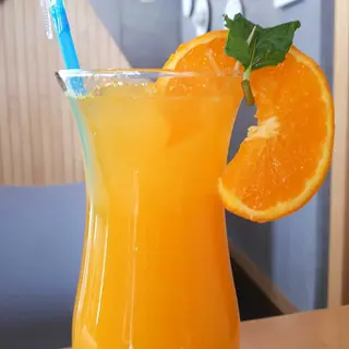 Sumo de Laranja Natural Grande 
