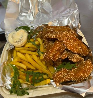 Pileći štapići u susamu 1kg