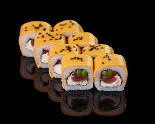 Сирний рол з тунцем