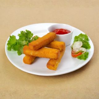 Сырные палочки с соусом