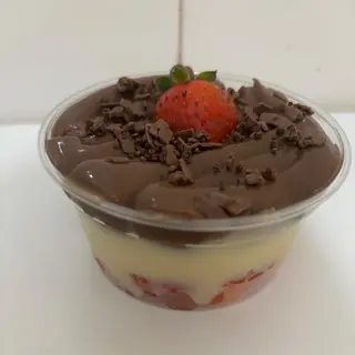 Bombom aberto de morango