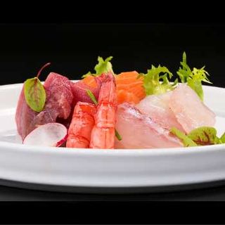 085. Sashimi misto - 9 pezzi