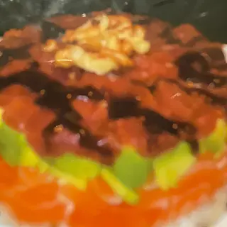 81a.Tartar De Salmón Con Atún Y Aguacate