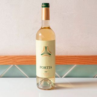 Portia Verdejo, Blanco