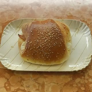 cartocciata salame piccante prosciutto e mozzarella