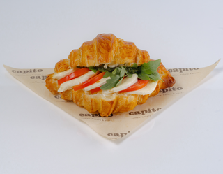 Круассан капрезе