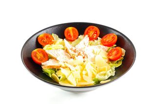 Салата Цезар (300г) + Фреш "Ябълка и Морков" (300мл)