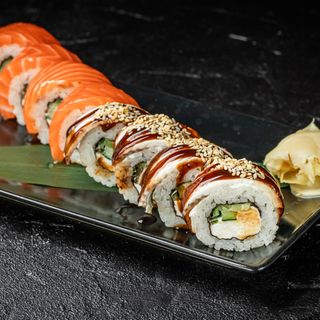 Рол Філадельфія з лососем і вугром 250г цілий