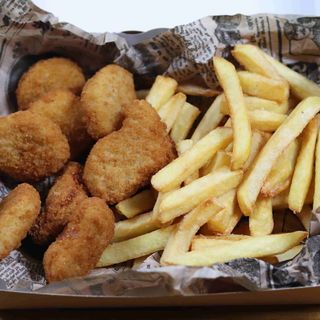 Nuggets de pollo/Chicken nuggets 