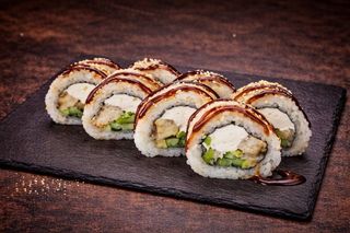 Каліфорнія в кунжуті з вугрем