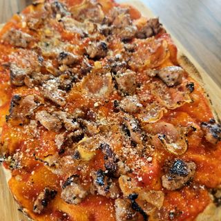 Pinsa nostra amatriciana