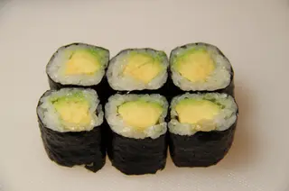 H010 Hosomaki avocado - 4 pezzi