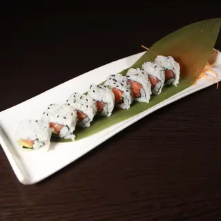 150. Uramaki sake avocado