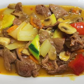 51-Ternera Con Salsa Curry